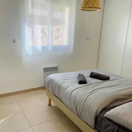 Apartment T2 Waterfront *